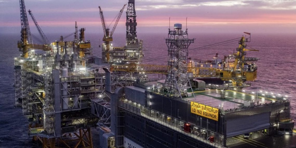 How Blockchain Is Helping Big Oil Optimize For A Carbon-Friendly Future