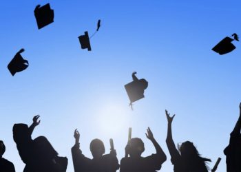 What Trends Are Shaping Blockchain In Education? 6 Experts Share Their Insights