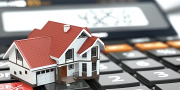 What Is The Future Of Blockchain In Real Estate? 9 Experts Share Their Insights